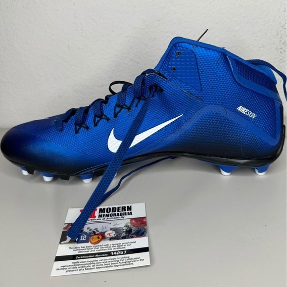 Emmitt Smith #22 Signed Football Cleats w COA - Picture 5 of 9